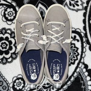 Sperry slip on shoes